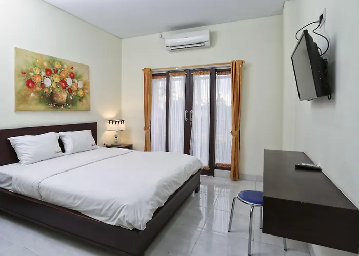 Pensión Reddoorz At Benesari 2 Legian Kuta Lombok